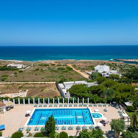 טורה סנטה סאבינה Hotel Scoglio Degli Achei מראה חיצוני תמונה