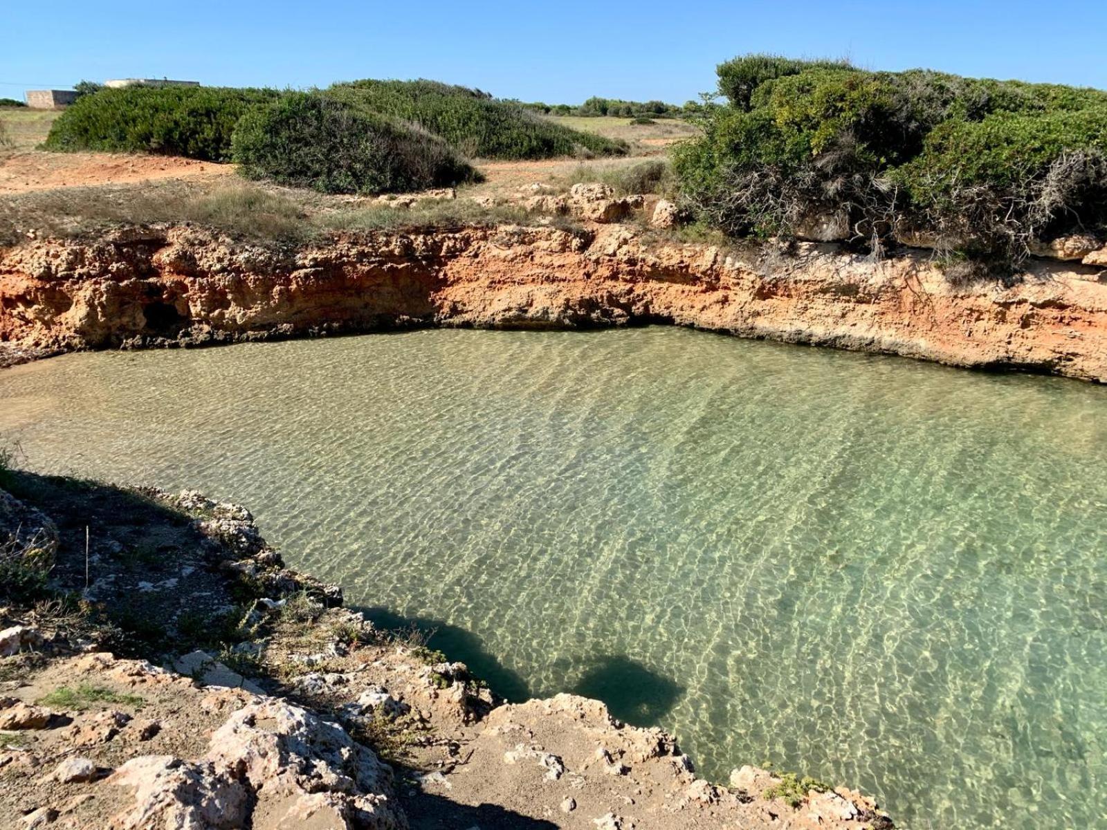 טורה סנטה סאבינה Hotel Scoglio Degli Achei מראה חיצוני תמונה